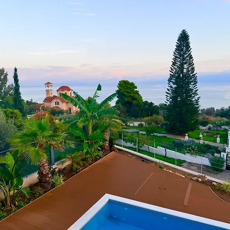 Rastoni Sea View With Shared Pool Melíssion